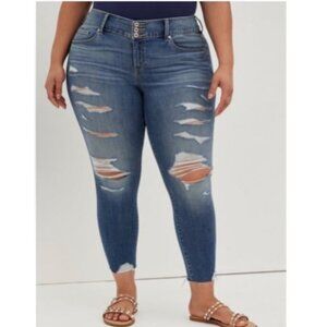 Brand New Torrid Super Soft Skinny Hight Waisted  Jegging Size 14R